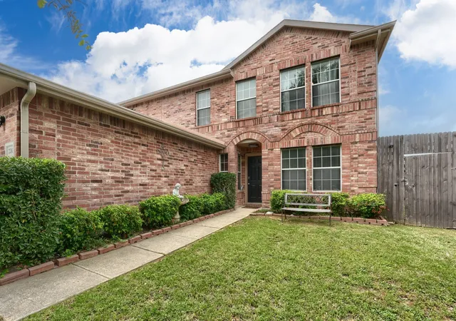 Homes for sale in Corinth, TX | 2203 Wagon Wheel Trl, Corinth, TX 76208 | MLS# 21232156