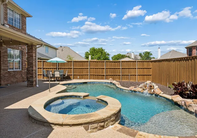 2nd image of 5315 Summit Knoll Trl, Sachse, TX 75048 | MLS# 21234949