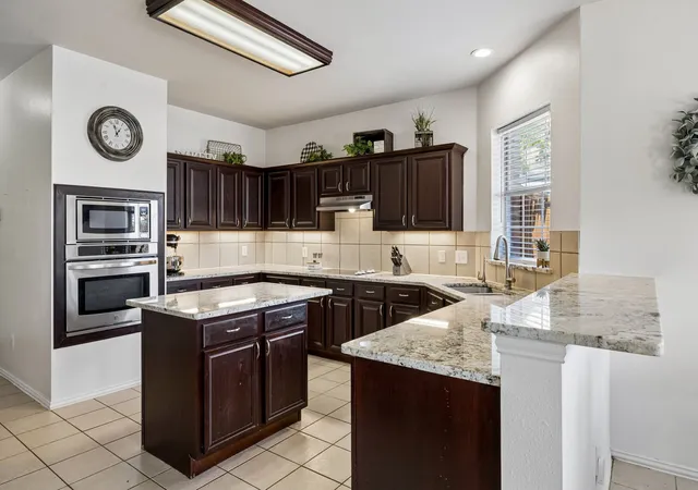 4th image of 5315 Summit Knoll Trl, Sachse, TX 75048 | MLS# 21234949