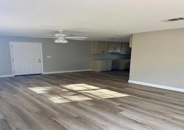 Photo 2 of Single family home for sale at 301 Fairview, Pittsburg, TX 75686 | MLS# 21241264 | Listing updated on 2026-08-31