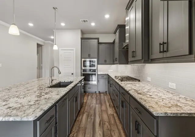 5th image of 4717 Beaver Creek Dr, Arlington, TX 76005 | MLS# 21239939