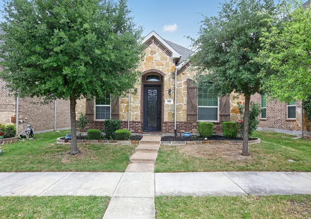 Homes for sale in Euless, TX | 510 Garden Ave, Euless, TX 76039 | MLS# 21239184