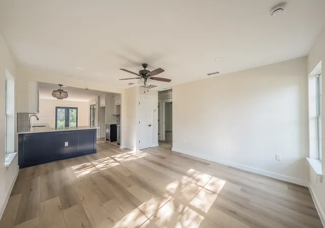 2nd image of 5608 Birchman Ave, Fort Worth, TX 76107 | MLS# 21239078