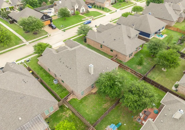 Homes for sale in Woodway, TX | 17031 Stonebriar Rd, Woodway, TX 76712 | MLS# 21240291