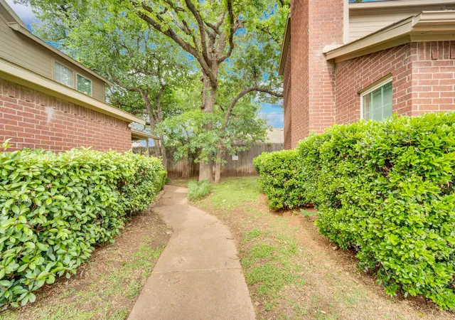 Homes for sale in Fort Worth, TX | 1440 Meadowood Village Dr, Fort Worth, TX 76120 | MLS# 21241861