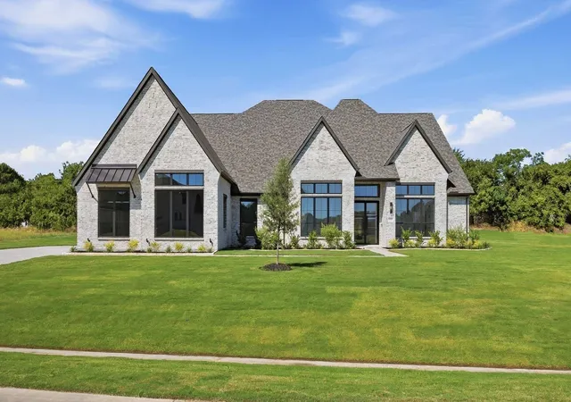 Single family home for sale at 1100 Chariot Ln, Allen, TX 75002 | MLS# 21241870 | Listing updated on 2026-10-07