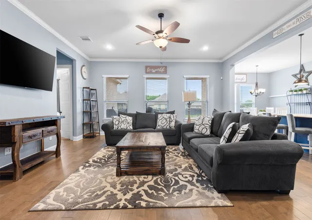 Homes for sale in Midlothian, TX | 806 Summer Grove Dr, Midlothian, TX 76065 | MLS# 21242004