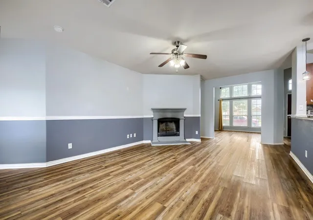 Photo 2 of Single family home for sale at 1513 Vermont Ave, Lancaster, TX 75134 | MLS# 21241122 | Listing updated on 2026-08-29