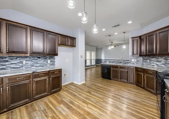 Photo 3 of Single family home for sale at 1513 Vermont Ave, Lancaster, TX 75134 | MLS# 21241122 | Listing updated on 2026-08-29