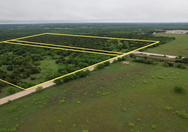 Homes for sale in Blum, TX | Parham A 1050 Hcr 1104 Loop, Blum, TX 76627 | MLS# 21238396