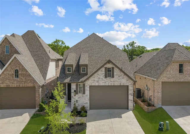 Homes for sale in Denison, TX | 3906 Southbend Dr, Denison, TX 75020 | MLS# 21241010