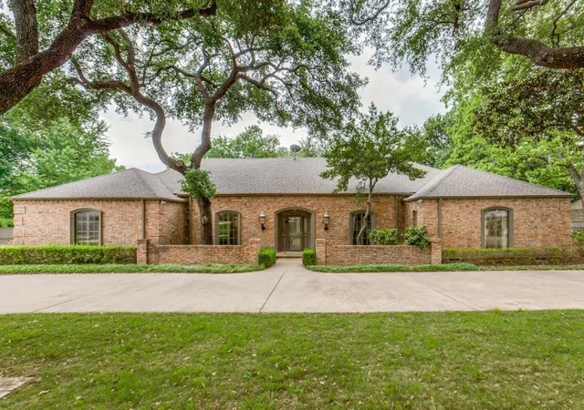 Photo 1 of Sale Pending at 7026 Dartbrook Dr, Dallas, TX 75254 | MLS# 21242245 | Listing updated on 2026-07-18