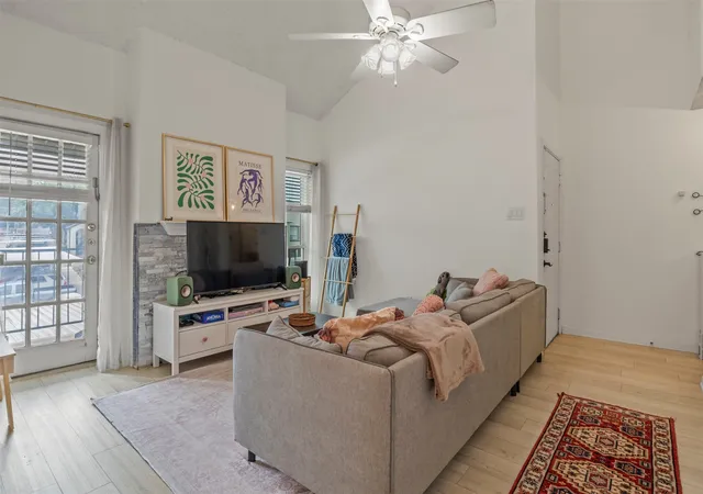 Photo 3 of Condo for sale at 5981 Arapaho Rd #1802, Dallas, TX 75248 | MLS# 21240961 | Listing updated on 2026-07-27