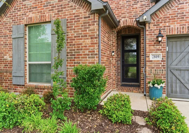 3rd image of 2809 Comal Dr, Little Elm, TX 75068 | MLS# 21242348