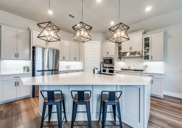 Photo 4 of Single family home for sale at 2801 Bedford Rd, Argyle, TX 76226 | MLS# 21241008 | Listing updated on 2026-09-05