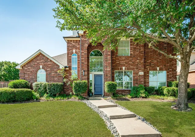 Homes for sale in Allen, TX | 1632 Clear Springs Dr, Allen, TX 75002 | MLS# 21242161