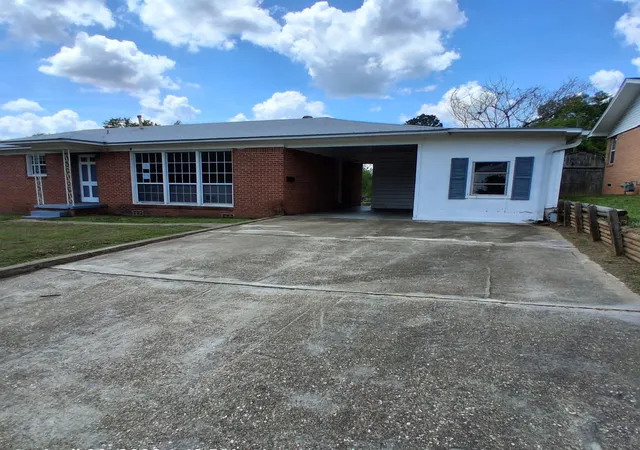 Homes for sale in Gilmer, TX | 910 Success St, Gilmer, TX 75644 | MLS# 21238744