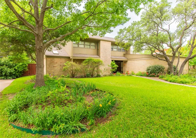 Photo 40 of Sale Pending at 2405 Springpark Wy, Richardson, TX 75082 | MLS# 21232090 | Listing updated on 2026-07-14