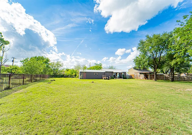 Homes for sale in Breckenridge, TX | 125 Water District Road 214, Breckenridge, TX 76424 | MLS# 21242539