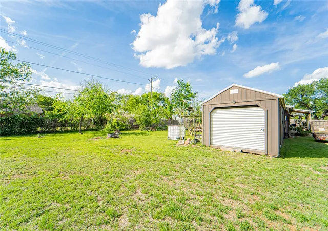Homes for sale in Breckenridge, TX | 125 Water District Road 214, Breckenridge, TX 76424 | MLS# 21242539
