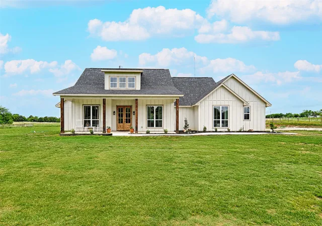 Photo 1 of Single family home for sale at 4656 County Road 1040, Celeste, TX 75423 | MLS# 21242556 | Listing updated on 2026-08-26