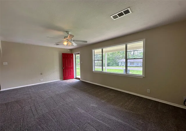 Homes for sale in Bogata, TX | 711 Clarksville Rd, Bogata, TX 75417 | MLS# 21242644