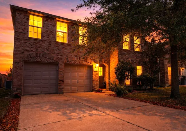 Homes for sale in Fort Worth, TX | 12509 Summerwood Dr, Fort Worth, TX 76028 | MLS# 21242661