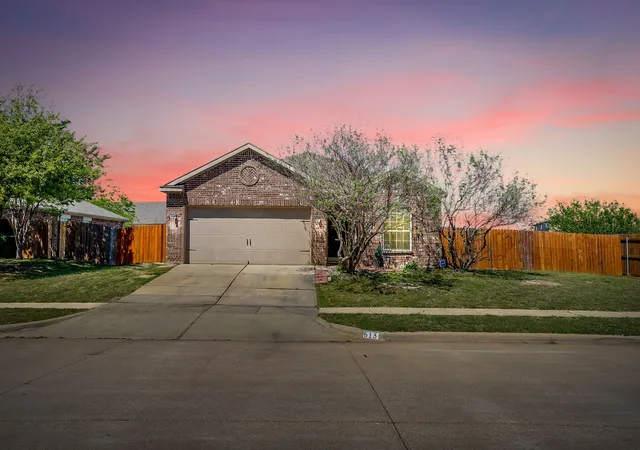 Homes for sale in Crowley, TX | 513 Bailer Dr, Crowley, TX 76036 | MLS# 21231563