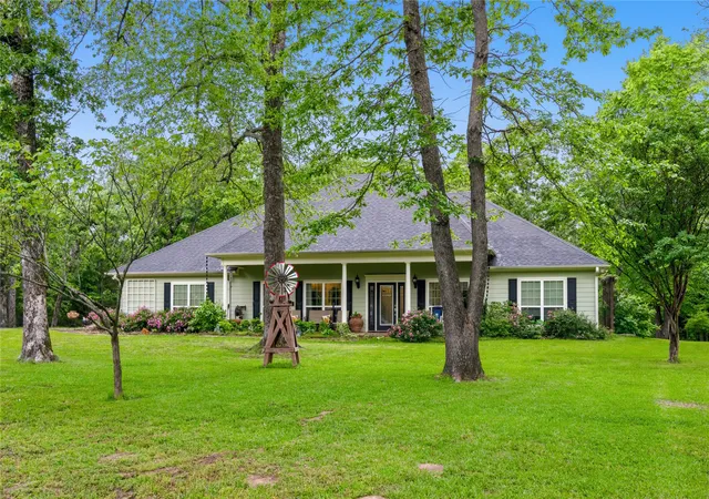 Single family home for sale at 220 Rs County Road 4263, Emory, TX 75440 | MLS# 21242744