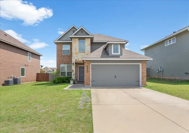 Photo 1 of Single family home for sale at 10205 Mickler Ln, Waco, TX 76708 | MLS# 21242759 | Listing updated on 2026-07-19