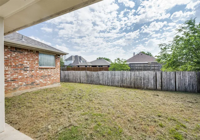 Homes for sale in Crowley, TX | 308 Rock Hill Dr, Crowley, TX 76036 | MLS# 21242903