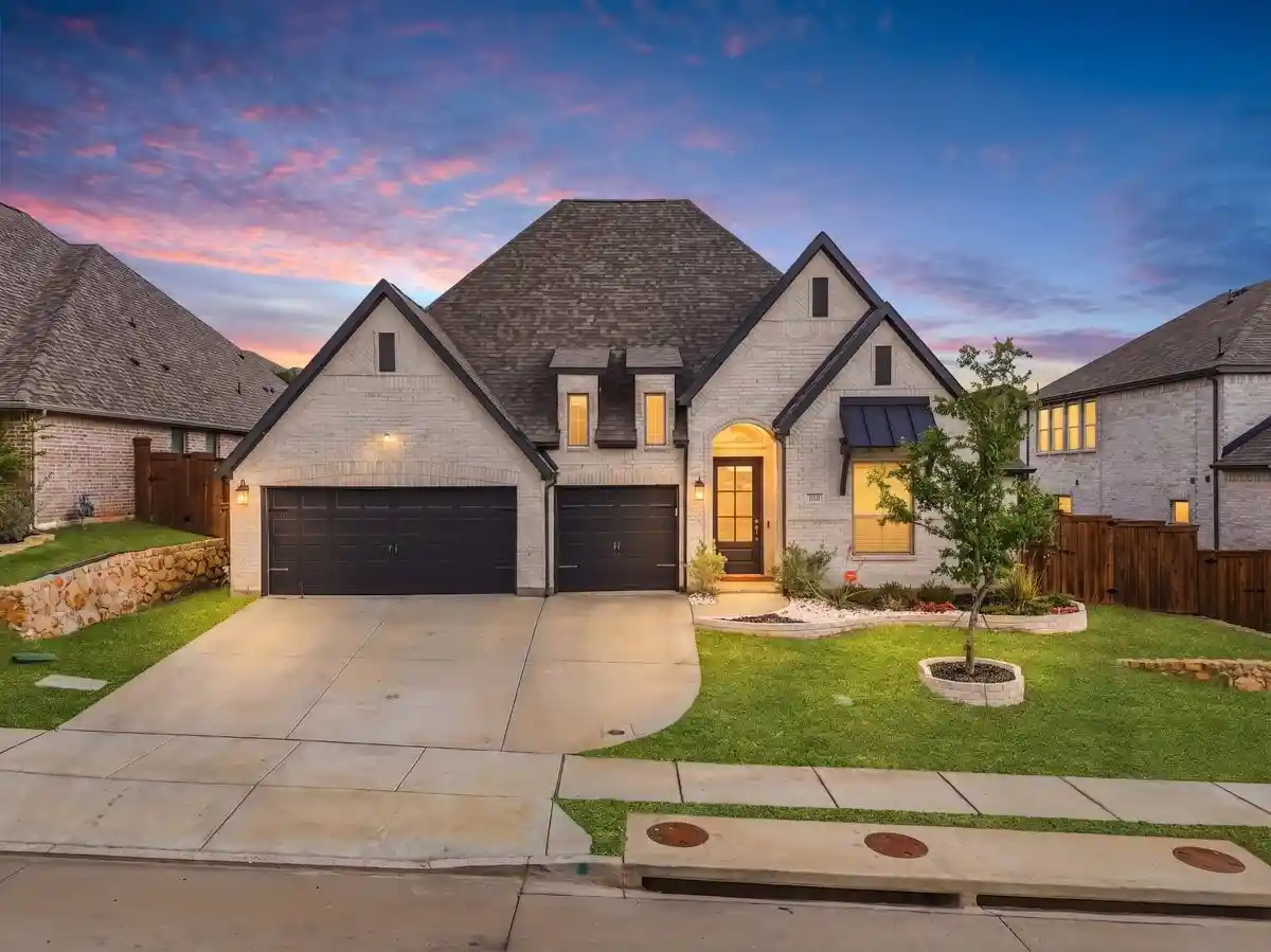 Photo 1 of Single family home for sale at 172 Buffalo Blvd, Rhome, TX 76078 | MLS# 21238131 | Listing updated on 2026-10-27