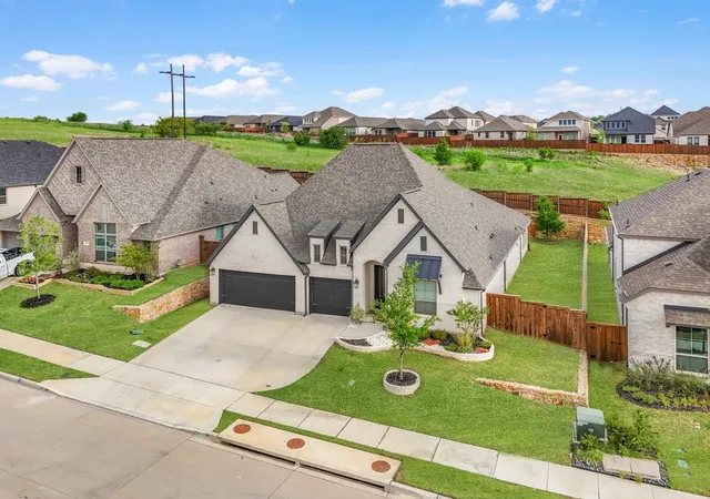 Photo 4 of Single family home for sale at 172 Buffalo Blvd, Rhome, TX 76078 | MLS# 21238131 | Listing updated on 2026-09-06