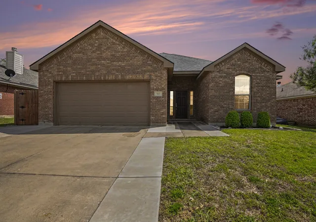 Homes for sale in Alvarado, TX | 303 Stonegate Blvd, Alvarado, TX 76009 | MLS# 21241328