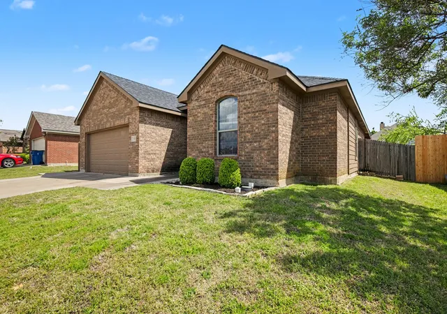 Homes for sale in Alvarado, TX | 303 Stonegate Blvd, Alvarado, TX 76009 | MLS# 21241328