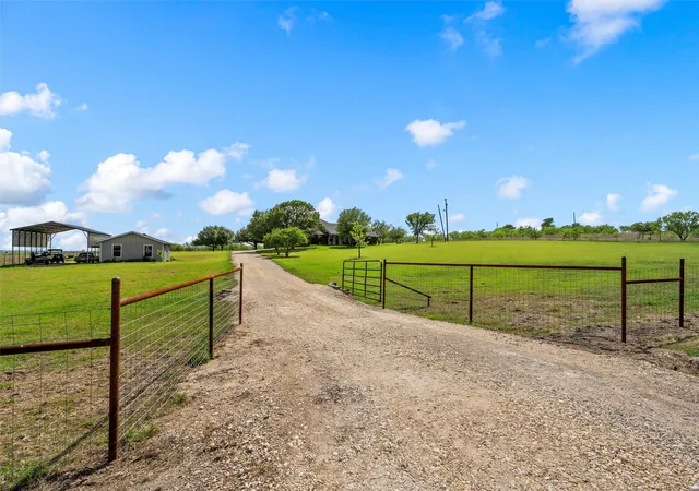 Photo 3 of Single family home for sale at 12851 Reeds Lake Rd, Rogers, TX 76569 | MLS# 21238782 | Listing updated on 2026-09-15