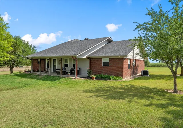 Photo 3 of Single family home for sale at 12851 Reeds Lake Rd, Rogers, TX 76569 | MLS# 21238782 | Listing updated on 2026-09-15