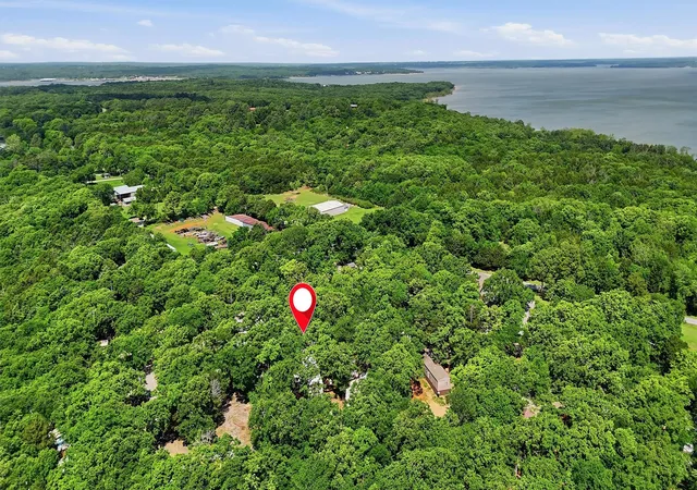 Homes for sale in Pottsboro, TX | 512 Mill Creek Resort Rd Lot #31, Pottsboro, TX 75076 | MLS# 21241750
