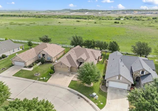 Homes for sale in Denton, TX | 8917 Perimeter St, Denton, TX 76207 | MLS# 21178626