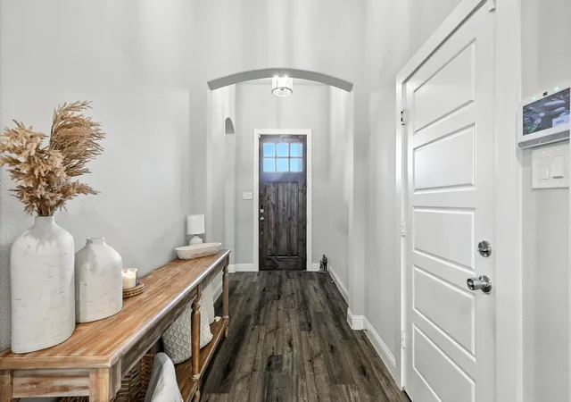 Photo 2 of Sale Pending at 705 Chaparral Rd, Sanger, TX 76266 | MLS# 21243169 | Listing updated on 2026-08-20