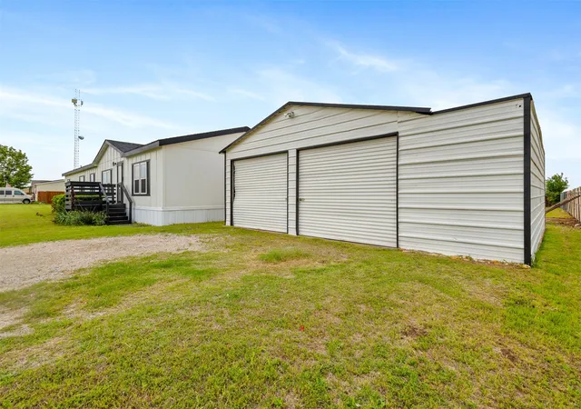 Photo 2 of Sale Pending at 8425 Brahma Dr, Justin, TX 76247 | MLS# 21242137 | Listing updated on 2026-09-30