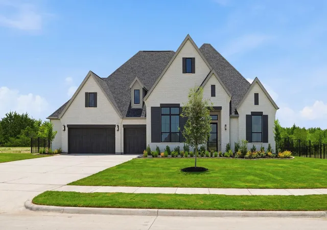 Photo 3 of Single family home for sale at 306 Bramley Ln, Heath, TX 75032 | MLS# 21243177 | Listing updated on 2026-07-27