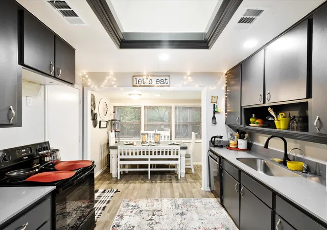 Photo 2 of Sale Pending at 4654 Dilworth Ct, Fort Worth, TX 76116 | MLS# 21242096 | Listing updated on 2026-07-20