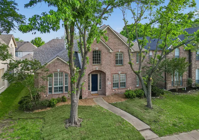 Photo 3 of Single family home for sale at 1419 Cool Springs Dr, Allen, TX 75013 | MLS# 21240502 | Listing updated on 2026-08-23