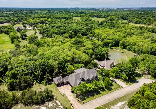 Photo 1 of Mansion for sale at 5412 Oakfield Dr, Mc Kinney, TX 75071 | MLS# 21241925 | Listing updated on 2026-10-05