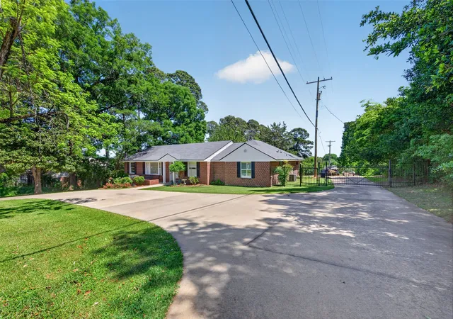 Photo 40 of Single family home for sale at 4827 Gilbert Dr, Shreveport, LA 71106 | MLS# 21241537 | Listing updated on 2026-07-06