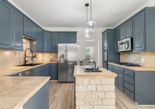 Homes for sale in Woodway, TX | 9440 Red River St, Woodway, TX 76712 | MLS# 21243115