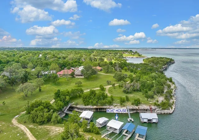 Homes for sale in Clifton, TX | 209 County Road 1764, Clifton, TX 76634 | MLS# 21235921