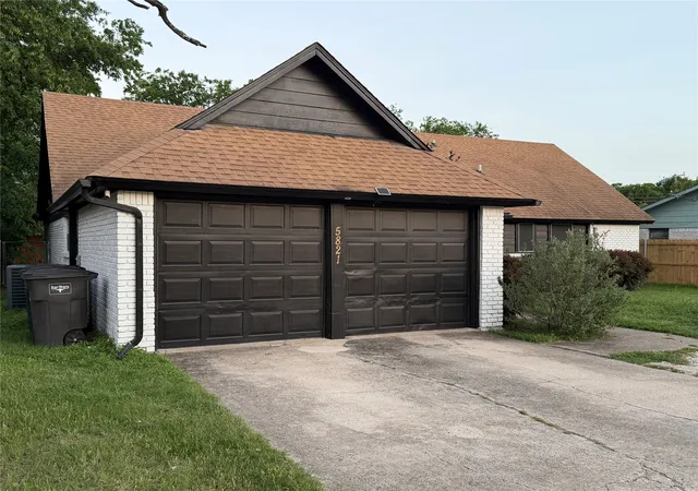 Photo 2 of Single family home for sale at 5821 Mccart Ave, Fort Worth, TX 76133 | MLS# 21243445 | Listing updated on 2026-07-08