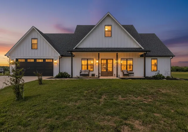 Photo 1 of Single family home for sale at 289 E Bell Rd, Waco, TX 76705 | MLS# 21241825 | Listing updated on 2026-07-08